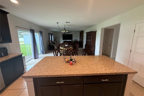 Casa en venta en Kissimmee, Florida, 4 dormitorios, 261.43 m2 № 1916985 - foto 17
