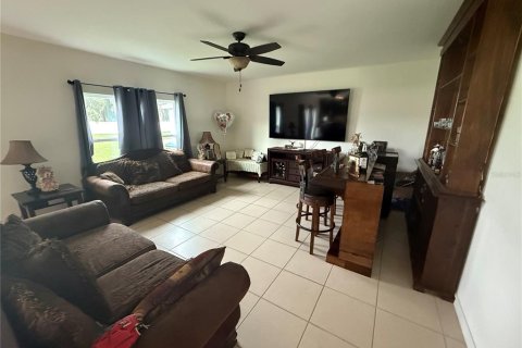Casa en venta en Kissimmee, Florida, 4 dormitorios, 261.43 m2 № 1916985 - foto 13