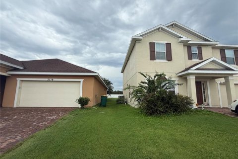 Casa en venta en Kissimmee, Florida, 4 dormitorios, 261.43 m2 № 1916985 - foto 3