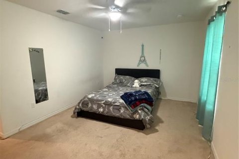 Casa en venta en Kissimmee, Florida, 4 dormitorios, 261.43 m2 № 1916985 - foto 23