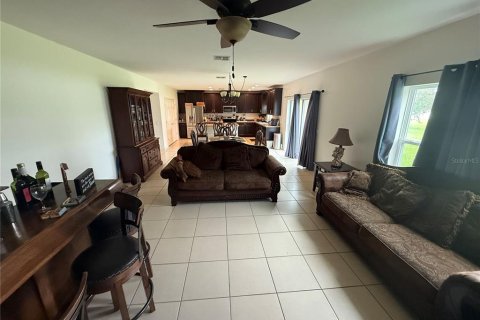 Casa en venta en Kissimmee, Florida, 4 dormitorios, 261.43 m2 № 1916985 - foto 12