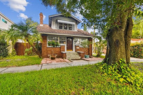 Villa ou maison à vendre à Saint Petersburg, Floride: 3 chambres, 128.21 m2 № 1883021 - photo 1