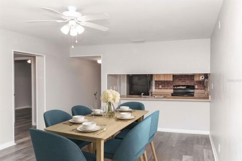 Condo in Tampa, Florida, 2 bedrooms  № 1876000 - photo 4