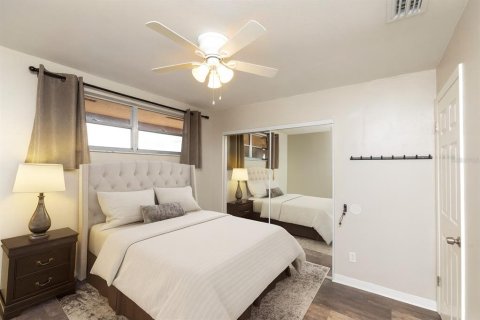 Condo in Tampa, Florida, 2 bedrooms  № 1876000 - photo 18