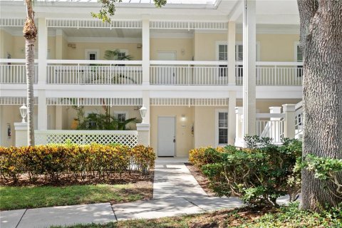 Condo in Bradenton, Florida, 2 bedrooms  № 2223214