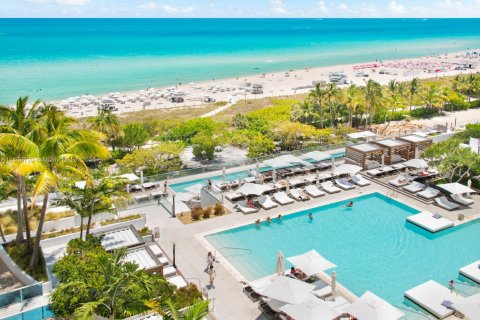 Condominio en alquiler en Miami Beach, Florida, 1 dormitorio, 80.45 m2 № 1739498 - foto 2