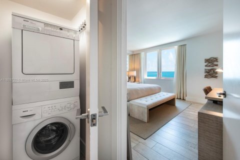 Condominio en alquiler en Miami Beach, Florida, 1 dormitorio, 80.45 m2 № 1739498 - foto 9