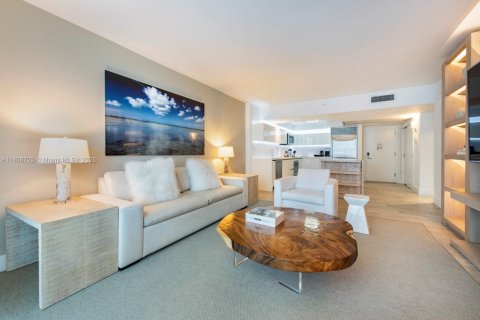Condominio en alquiler en Miami Beach, Florida, 1 dormitorio, 80.45 m2 № 1739498 - foto 10