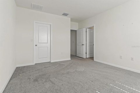 Touwnhouse à vendre à Wesley Chapel, Floride: 3 chambres, 163.32 m2 № 2408204 - photo 18