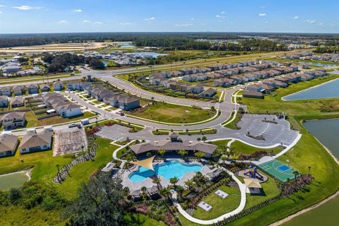 Touwnhouse à vendre à Wesley Chapel, Floride: 3 chambres, 163.32 m2 № 2408204 - photo 28