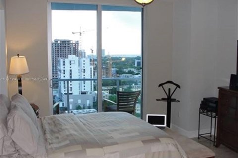 Condominio en alquiler en Miami, Florida, 2 dormitorios, 112.6 m2 № 1978541 - foto 9