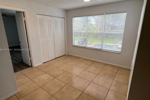 Copropriété à louer à West Palm Beach, Floride: 2 chambres, 96.25 m2 № 2043576 - photo 7