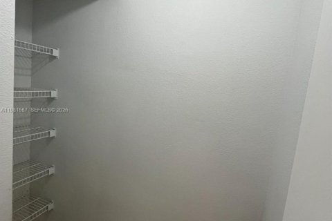 Copropriété à louer à West Palm Beach, Floride: 2 chambres, 96.25 m2 № 2043576 - photo 17