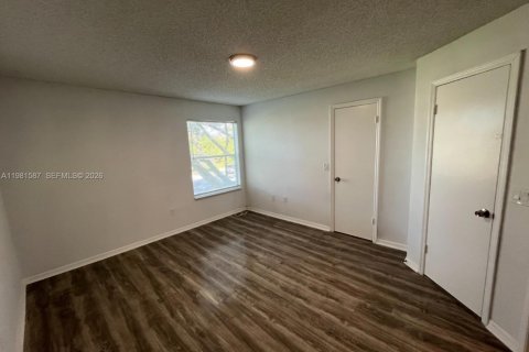 Copropriété à louer à West Palm Beach, Floride: 2 chambres, 96.25 m2 № 2043576 - photo 9