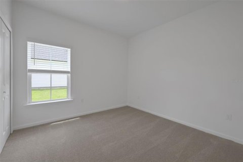 House in Green Cove Springs, Florida 4 bedrooms, 212.65 sq.m. № 2227590 - photo 6