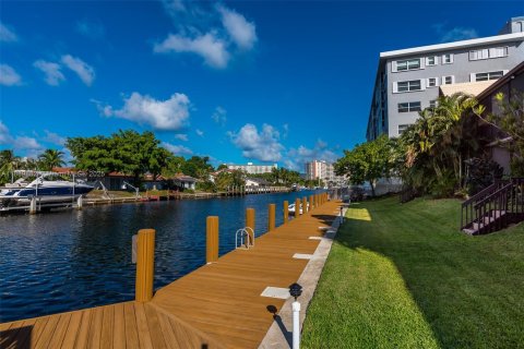 Copropriété à louer à Fort Lauderdale, Floride: 1 chambre, 53.88 m2 № 1943623 - photo 17