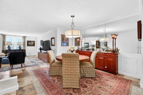 Купить кондоминиум в Сент-Питерсберг, Флорида 4 комнаты, 148.64м2, № 2234478 - фото 16