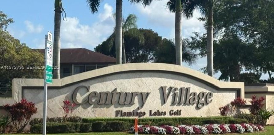 Квартира в Пемброк-Пайнс, Флорида 1 спальня, 55.93м2 № 2044665