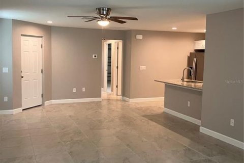Appartement à louer à Placida, Floride: 3 chambres, 123.56 m2 № 2406663 - photo 4