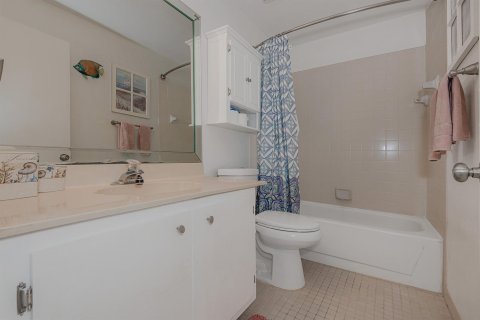 Villa ou maison à vendre à Boynton Beach, Floride: 3 chambres, 125.05 m2 № 2147318 - photo 11