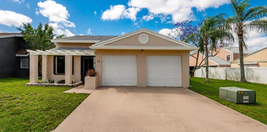Villa ou maison à Boynton Beach, Floride 3 chambres, 125.05 m2 № 2147318