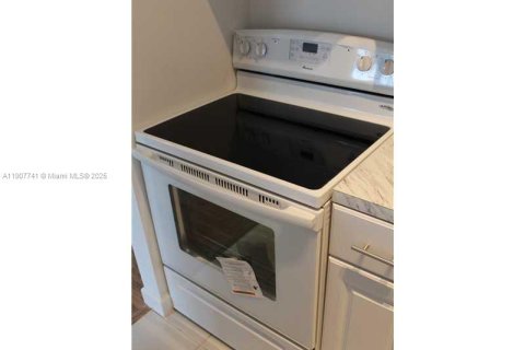 Condominio en venta en Miami, Florida, 2 dormitorios, 111.39 m2 № 1964936 - foto 5