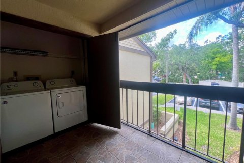 Condominio en venta en Oldsmar, Florida, 2 dormitorios, 85.84 m2 № 2100383 - foto 12