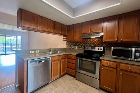 Condominio en venta en Oldsmar, Florida, 2 dormitorios, 85.84 m2 № 2100383 - foto 4