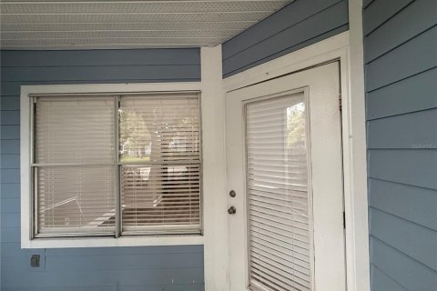 Condo in Lake Mary, Florida, 2 bedrooms № 2115970 - photo 22