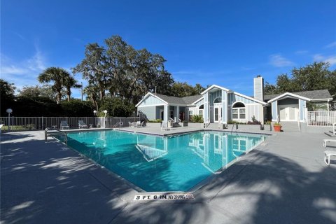 Condo in Lake Mary, Florida, 2 bedrooms № 2115970 - photo 30