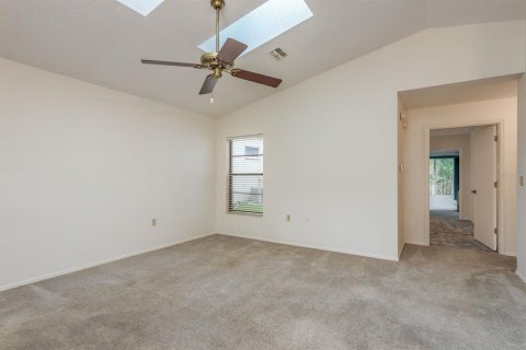 Casa en alquiler en New Port Richey, Florida, 2 dormitorios, 88.44 m2 № 1915143 - foto 5