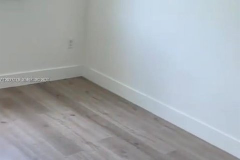 Copropriété à louer à Homestead, Floride: 2 chambres, 75.72 m2 № 2155047 - photo 12