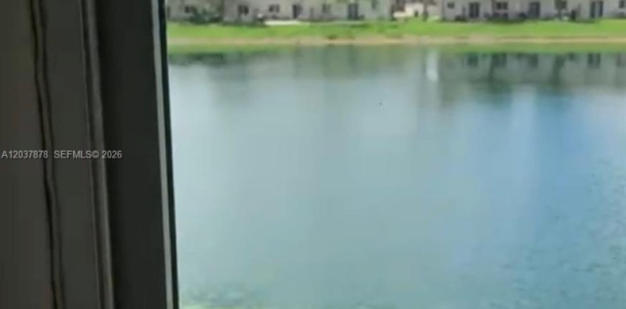 Condo à Homestead, Floride, 2 chambres  № 2155047