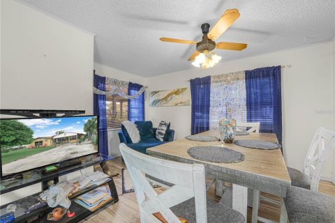 Casa en venta en Lake Wales, Florida, 3 dormitorios, 142.7 m2 № 2240016 - foto 12