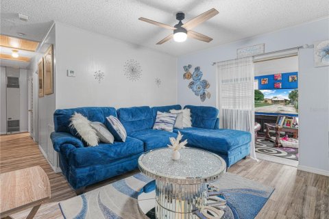Casa en venta en Lake Wales, Florida, 3 dormitorios, 142.7 m2 № 2240016 - foto 6