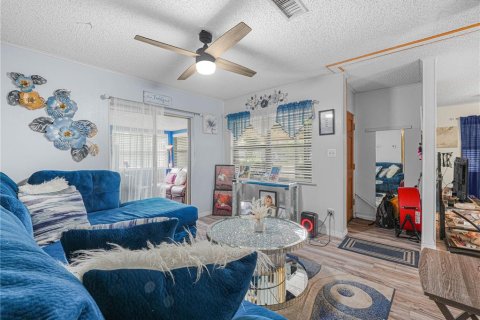 Casa en venta en Lake Wales, Florida, 3 dormitorios, 142.7 m2 № 2240016 - foto 5