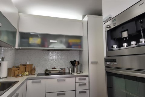 Купить кондоминиум в Майами-Бич, Флорида 1 спальня, 91.79м2, № 1748331 - фото 11