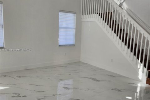 Casa en venta en Doral, Florida, 3 dormitorios, 187.11 m2 № 2055136 - foto 16