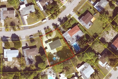 House in Fort Lauderdale, Florida 3 bedrooms, 119.57 sq.m. № 2383288 - photo 14