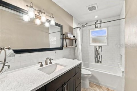 Villa ou maison à louer à Poinciana, Floride: 3 chambres, 139.54 m2 № 2389286 - photo 22