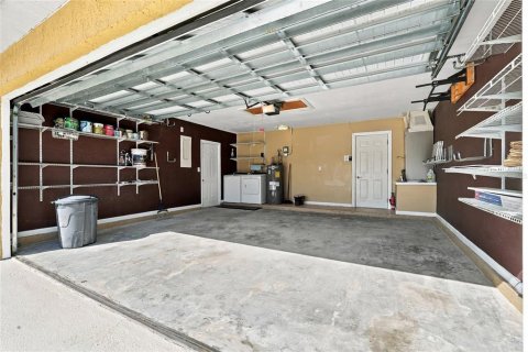 Villa ou maison à louer à Poinciana, Floride: 3 chambres, 139.54 m2 № 2389286 - photo 30