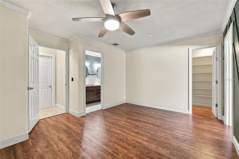 Villa ou maison à louer à Poinciana, Floride: 3 chambres, 139.54 m2 № 2389286 - photo 16