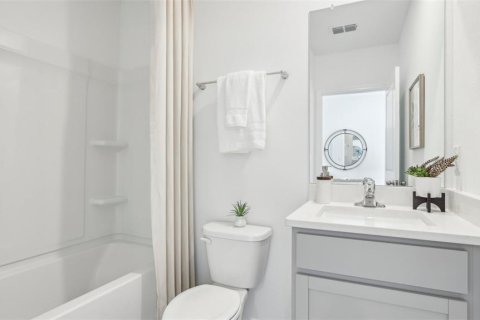House in Parrish, Florida 4 bedrooms, 187.66 sq.m. № 1838154 - photo 5