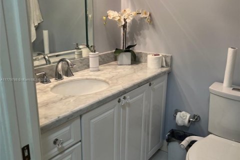 Copropriété à vendre à Lauderhill, Floride: 2 chambres, 101.45 m2 № 1977191 - photo 13