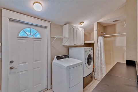 Casa en venta en Gainesville, Florida, 3 dormitorios, 105.63 m2 № 1828647 - foto 12
