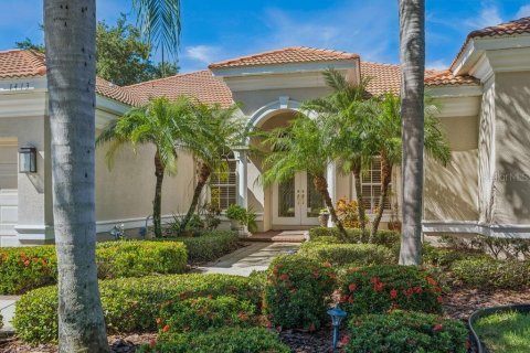 Villa ou maison à vendre à New Port Richey, Floride: 4 chambres, 276.11 m2 № 2348145 - photo 3