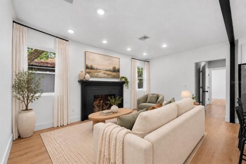 Villa ou maison à vendre à Maitland, Floride: 3 chambres, 138.89 m2 № 2434550 - photo 4
