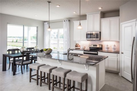 Casa en venta en Titusville, Florida, 3 dormitorios, 187.76 m2 № 1780804 - foto 2