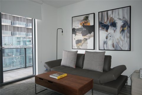 Copropriété à louer à Miami, Floride: 1 chambre, 81.85 m2 № 2168792 - photo 5