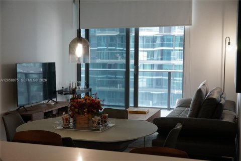 Copropriété à louer à Miami, Floride: 1 chambre, 81.85 m2 № 2168792 - photo 2